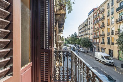 Wohnung zum Verkauf in Barcelona, Spanien 2 Schlafzimmer, 69 m2 Nr. 164889 - Foto 8