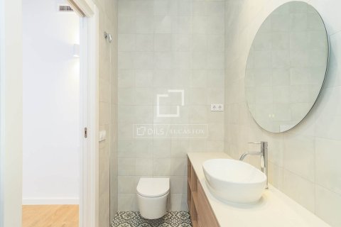 Wohnung zum Verkauf in Barcelona, Spanien 2 Schlafzimmer, 69 m2 Nr. 164889 - Foto 16