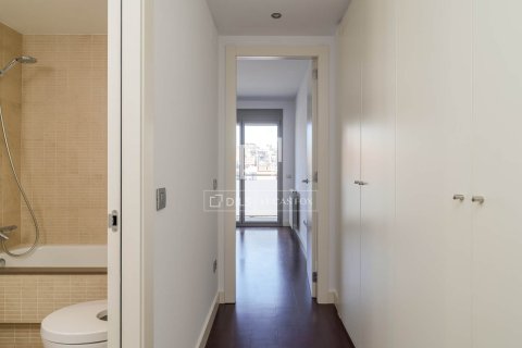 Apartment for sale in Barcelona, Spain 2 bedrooms, 67 sq.m. No. 164890 - photo 19