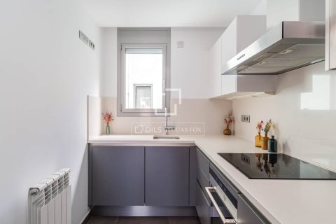 Apartment for sale in Barcelona, Spain 2 bedrooms, 67 sq.m. No. 164890 - photo 4