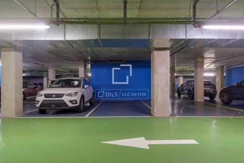 Apartment for sale in Barcelona, Spain 2 bedrooms, 67 sq.m. No. 164890 - photo 25