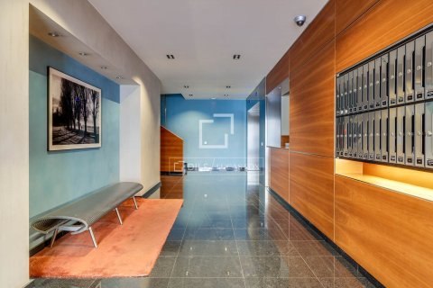 Apartment for sale in Barcelona, Spain 2 bedrooms, 67 sq.m. No. 164890 - photo 8