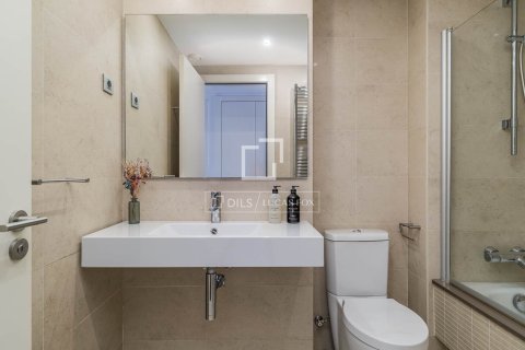 Apartment for sale in Barcelona, Spain 2 bedrooms, 67 sq.m. No. 164890 - photo 5
