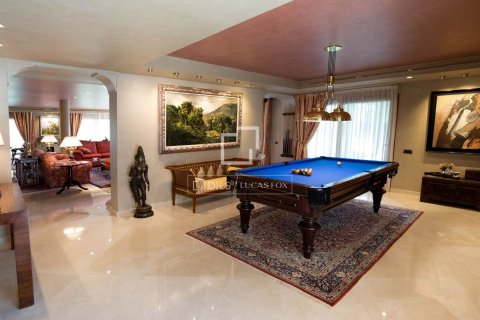 Villa for sale in Sitges, Barcelona, Spain 8 bedrooms, 905 sq.m. No. 164888 - photo 10