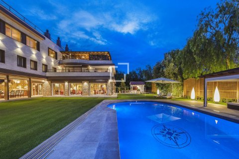 Villa pārdošanā Sitges, Barcelona, Spānijā 8 istabas, 905 m2 Nr. 164888 - attēls 17