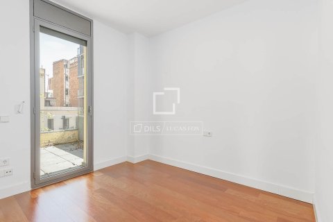 Продажа квартиры в Барселона, Испания 3 спальни, 95м2 №164891 - фото 10