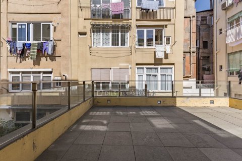 Продажа квартиры в Барселона, Испания 3 спальни, 95м2 №164891 - фото 17