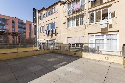 Продажа квартиры в Барселона, Испания 3 спальни, 95м2 №164891 - фото 15