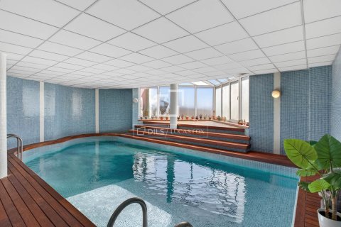 Villa for sale in Argentona, Barcelona, Spain 5 bedrooms, 560 sq.m. No. 164893 - photo 6