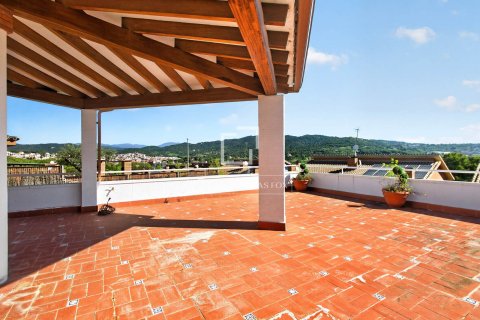 Villa for sale in Argentona, Barcelona, Spain 5 bedrooms, 560 sq.m. No. 164893 - photo 11