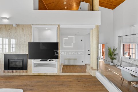 Villa for sale in Argentona, Barcelona, Spain 5 bedrooms, 560 sq.m. No. 164893 - photo 10