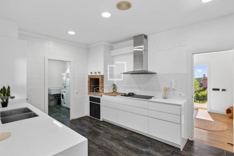 Villa for sale in Argentona, Barcelona, Spain 5 bedrooms, 560 sq.m. No. 164893 - photo 14