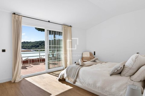 Villa for sale in Argentona, Barcelona, Spain 5 bedrooms, 560 sq.m. No. 164893 - photo 29