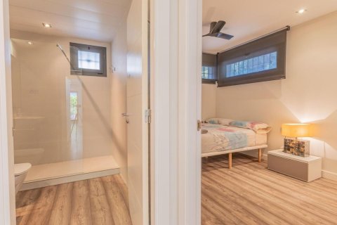 House for sale in Sant Andreu de Llavaneres, Barcelona, Spain 5 bedrooms, 578 sq.m. No. 168478 - photo 21