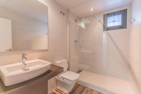 House for sale in Sant Andreu de Llavaneres, Barcelona, Spain 5 bedrooms, 578 sq.m. No. 168478 - photo 22
