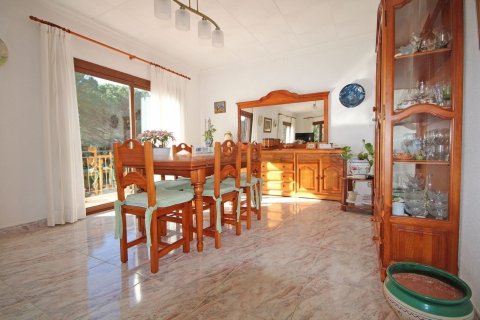 Dom w Lloret de Mar, Girona, Hiszpania 4 sypialnie, 350 mkw. nr 168484 – zdjęcie 20