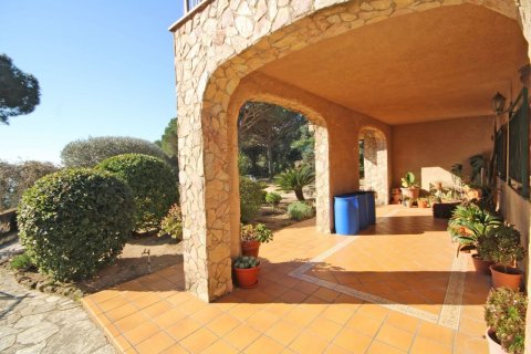 Dom w Lloret de Mar, Girona, Hiszpania 4 sypialnie, 350 mkw. nr 168484 – zdjęcie 14