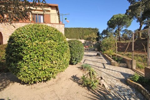 Dom w Lloret de Mar, Girona, Hiszpania 4 sypialnie, 350 mkw. nr 168484 – zdjęcie 12