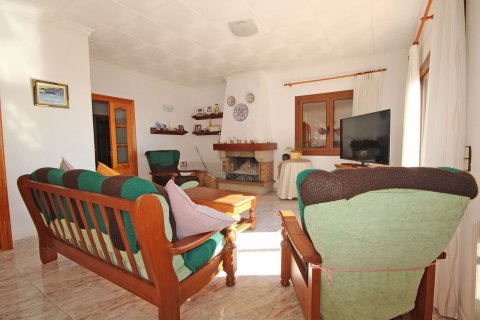 Dom w Lloret de Mar, Girona, Hiszpania 4 sypialnie, 350 mkw. nr 168484 – zdjęcie 19