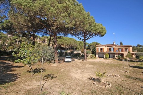 Dom w Lloret de Mar, Girona, Hiszpania 4 sypialnie, 350 mkw. nr 168484 – zdjęcie 6