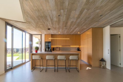 Продажа дома в Кабрильс, Барселона, Испания 4 спальни, 350м2 №168480 - фото 7