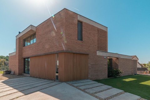 Продажа дома в Кабрильс, Барселона, Испания 4 спальни, 350м2 №168480 - фото 25