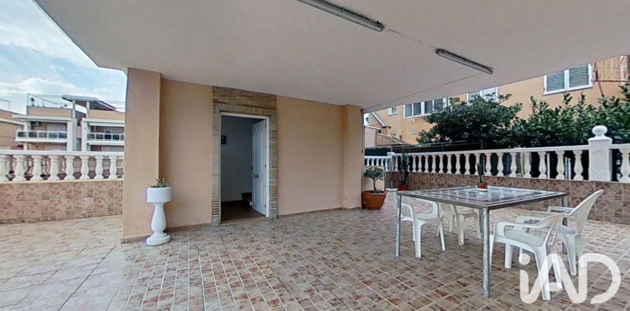 Villetta a schiera a Moncofa, Castellon, Spagna 3 camere da letto, 164 mq. N° 195801