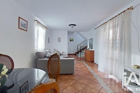 Villetta a schiera in vendita a Moncofa, Castellon, Spagna 3 camere da letto, 164 mq. N° 195801 - foto 11