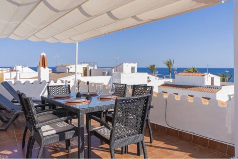 Apartment for sale in Sant Lluis, Menorca, Spain 3 bedrooms, 75 sq.m. No. 173796 - photo 4