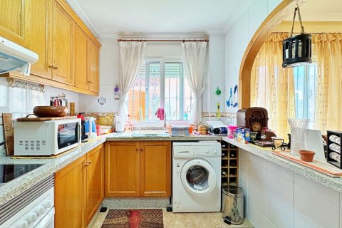 Townhouse zum Verkauf in Villamartin, Alicante, Spanien 3 Schlafzimmer, 90 m2 Nr. 140253 - Foto 16