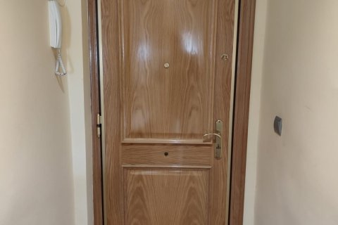 Wohnung zum Verkauf in Valladolid, Spanien 3 Schlafzimmer, 77 m2 Nr. 185142 - Foto 2