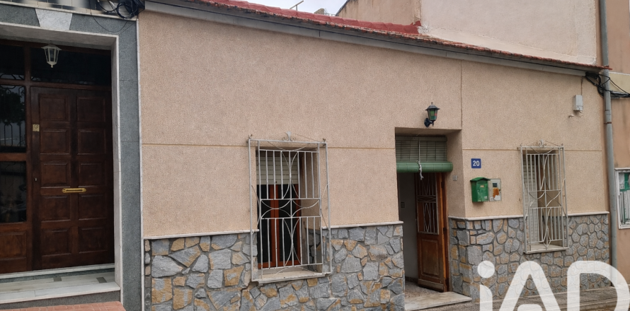 Villa in Orihuela, Alicante, Spanien 3 Schlafzimmer, 197 m2 Nr. 185145
