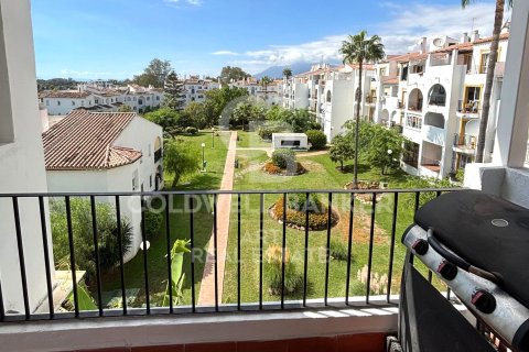 Продажа пентхауса в Эстепона, Малага, Испания 2 спальни, 90м2 №157632 - фото 5