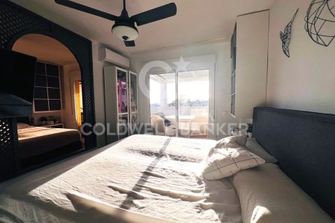 Продажа пентхауса в Эстепона, Малага, Испания 2 спальни, 90м2 №157632 - фото 17