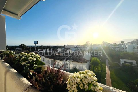 Продажа пентхауса в Эстепона, Малага, Испания 2 спальни, 90м2 №157632 - фото 1