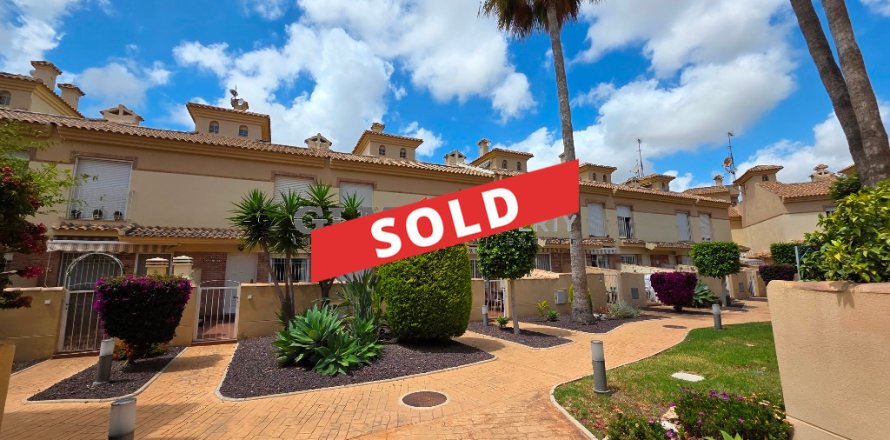 Apartment in Los Alcazares, Murcia, Spain 3 bedrooms, No. 193415