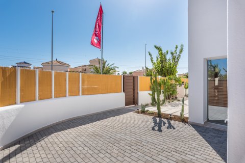 Villa à vendre Los Alcazares, Murcia, Espagne, 3 chambres, 121 m2 No. 110040 - photo 5