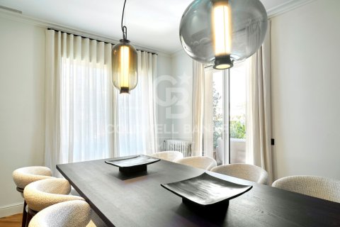 Kattohuoneisto myytävänä Barcelona, Espanja, 4 makuuhuonetta, 440 m2 No. 178384 - kuva 8