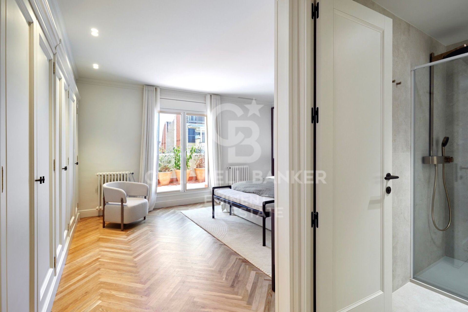 Attico a Barcelona, Spagna 4 camere da letto, 440 mq. N° 178384