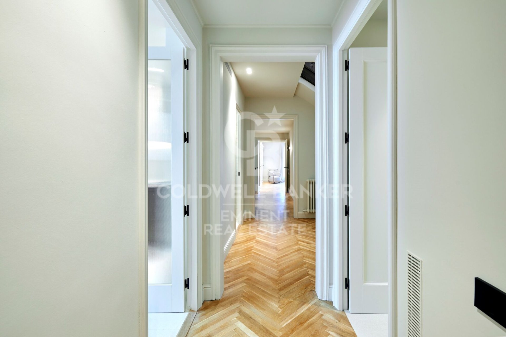 Attico a Barcelona, Spagna 4 camere da letto, 440 mq. N° 178384