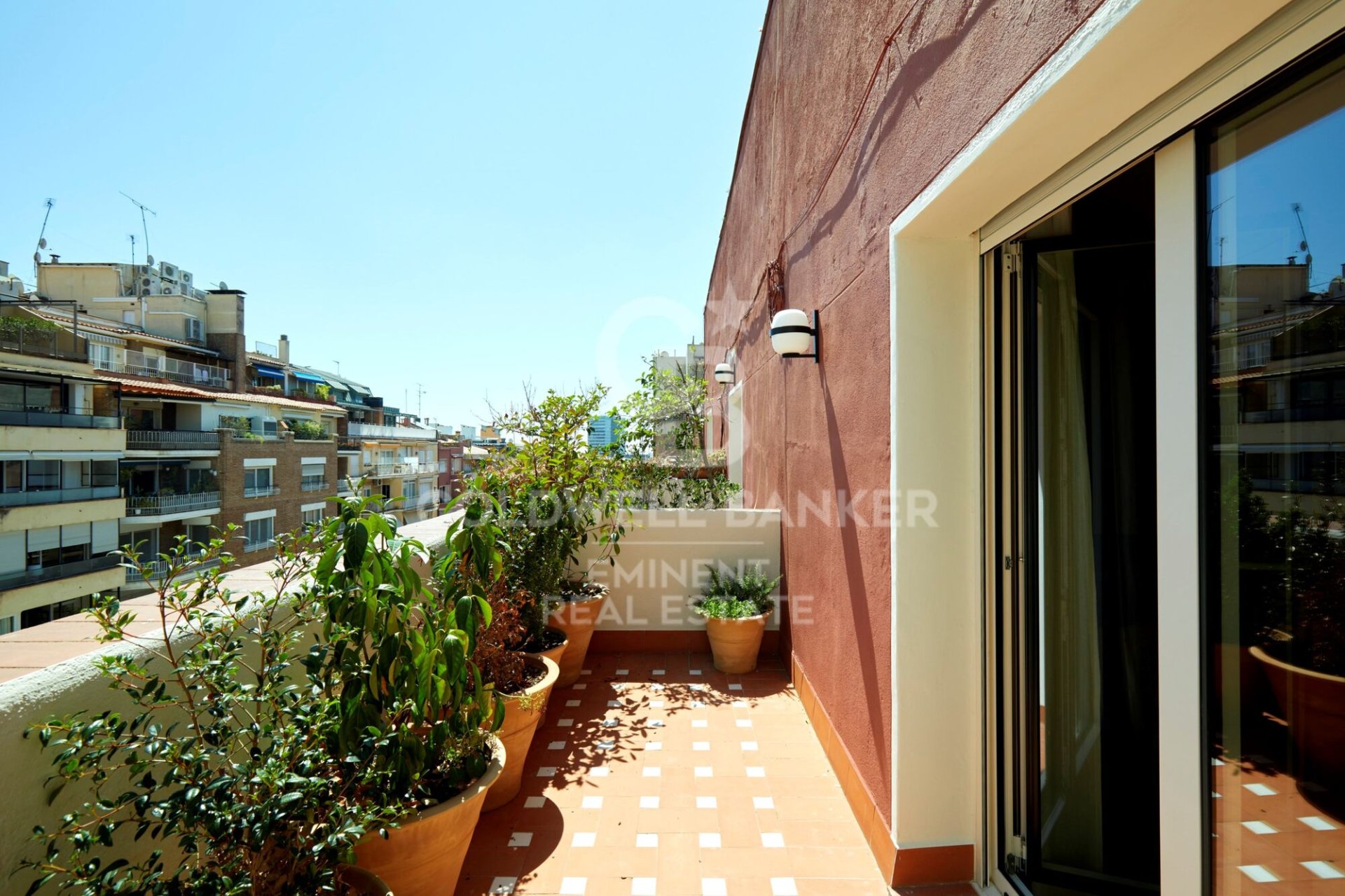 Attico a Barcelona, Spagna 4 camere da letto, 440 mq. N° 178384