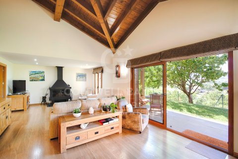 Talo myytävänä Espanja, 4 makuuhuonetta, 300 m2 No. 178387 - kuva 21