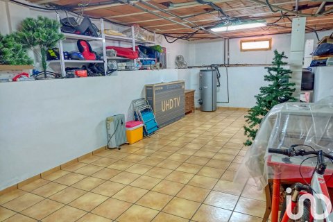 Hus till salu i San Vicente del Raspeig, Alicante, Spanien 6 sovrum, 345 kvm. Nr. 154242 - foto 18