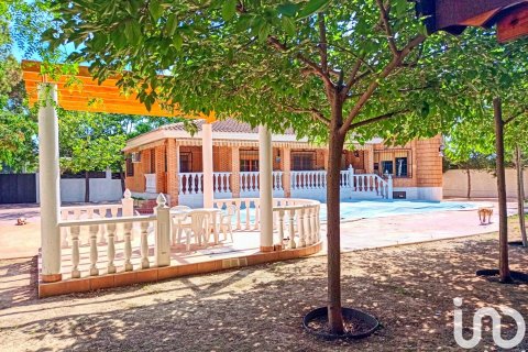 Hus till salu i San Vicente del Raspeig, Alicante, Spanien 6 sovrum, 345 kvm. Nr. 154242 - foto 25