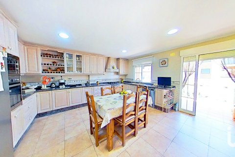 Māja pārdošanā Mutxamel, Alicante, Spānijā 4 istabas, 461 m2 Nr. 154241 - attēls 3