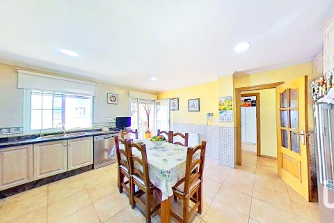 Māja pārdošanā Mutxamel, Alicante, Spānijā 4 istabas, 461 m2 Nr. 154241 - attēls 7