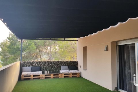 Dom w Corbera de Llobregat, Barcelona, Hiszpania 4 sypialnie, 245 mkw. nr 154245 – zdjęcie 23