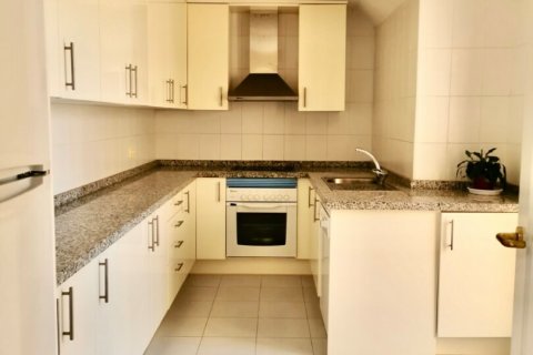 Apartment à vendre à Castillo de la Duquesa, Malaga, Espagne, 3 chambres, 194 m2 No. 154240 - photo 5