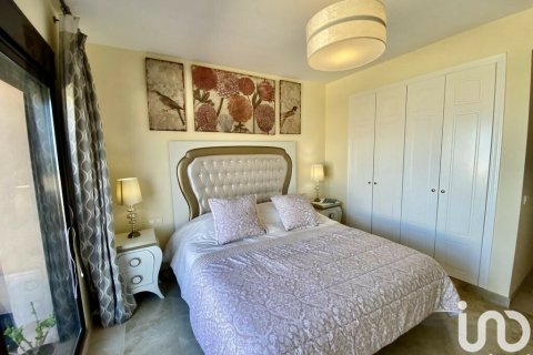 Apartment à vendre à Castillo de la Duquesa, Malaga, Espagne, 3 chambres, 194 m2 No. 154240 - photo 13