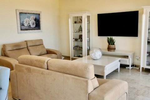 Apartment à vendre à Castillo de la Duquesa, Malaga, Espagne, 3 chambres, 194 m2 No. 154240 - photo 3